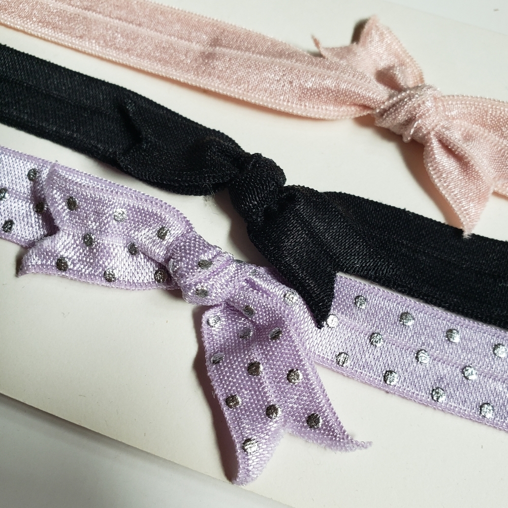 4/$20 Set of 3 baby girls bow headband hair accessories Size 6 to 12 months Pink